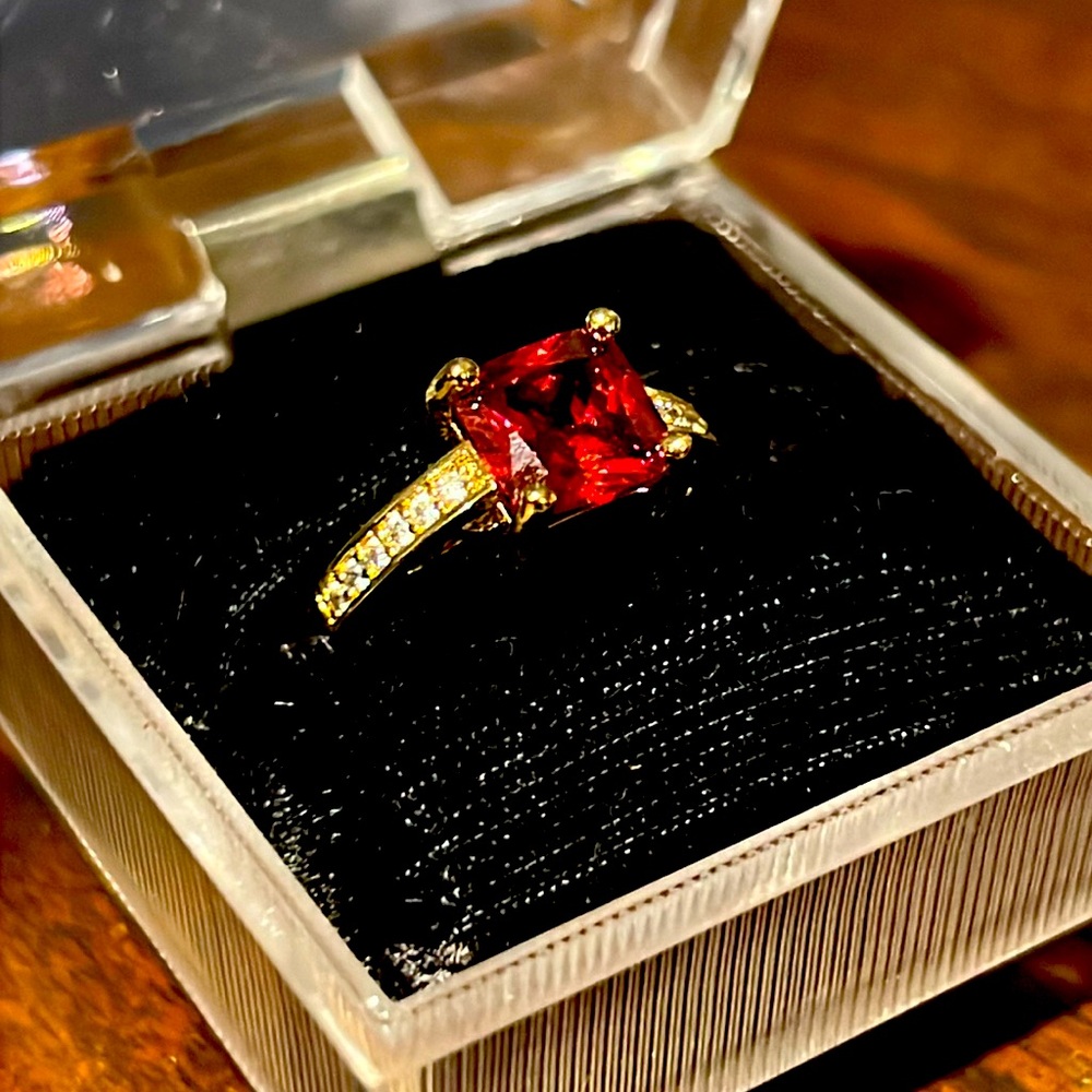 Vanessa Mooney Ring